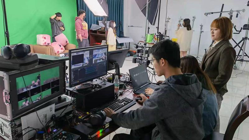 TVC广告片外籍演员招募：揭秘流程与关键要素